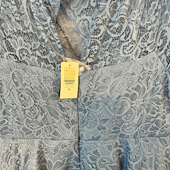 Torrid blue lace dress NWT. Will consider all offers. - Picture 6 of 7